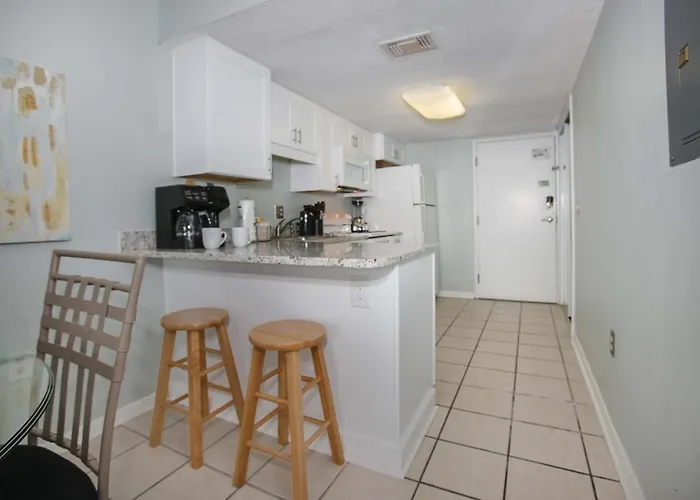 Apartment Surf And Racquet Club 402b *
