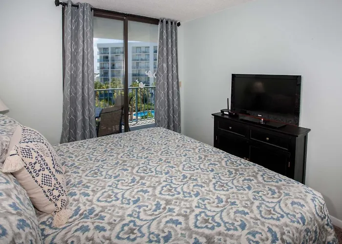 Apartment Surf And Racquet Club 402b